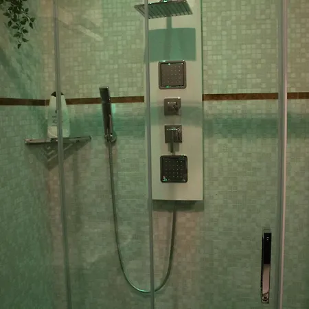 Bb Tortona * 밀라노